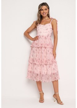 Różowa Plisowana Sukienka na Ramiączkach z Gumką w Talii Cerasea ze sklepu Born2be Odzież w kategorii Sukienki - zdjęcie 173657761