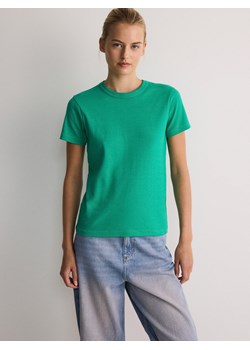 Reserved - T-shirt HEAVY COTTON - jasnozielony ze sklepu Reserved w kategorii Bluzki damskie - zdjęcie 173658680