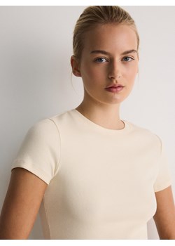 Reserved - Bawełniany t-shirt - kremowy ze sklepu Reserved w kategorii Bluzki damskie - zdjęcie 173661211