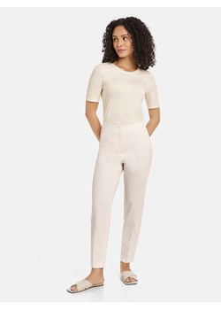 Gerry Weber Spodnie w kolorze białym ze sklepu Limango Polska w kategorii Spodnie damskie - zdjęcie 173663582