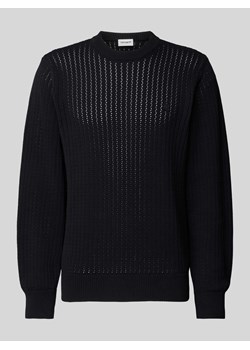 Sweter z dzianiny z naszywką z logo model ‘CALEN’ ze sklepu Peek&Cloppenburg  w kategorii Swetry męskie - zdjęcie 173665103
