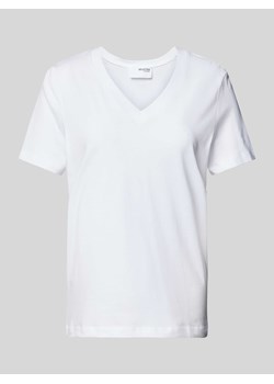 T-shirt z dekoltem w serek model ‘ESSENTIAL’ ze sklepu Peek&Cloppenburg  w kategorii Bluzki damskie - zdjęcie 173665133