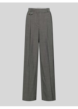 Spodnie materiałowe z szeroką nogawką i zakładkami w pasie model ‘Tetiama’ ze sklepu Peek&Cloppenburg  w kategorii Spodnie damskie - zdjęcie 173665162
