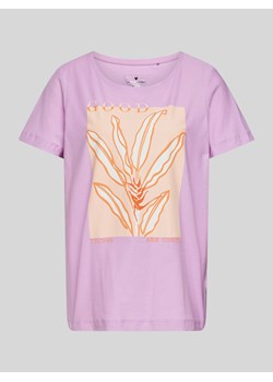 T-shirt z nadrukiem z motywem model ‘Daliah’ ze sklepu Peek&Cloppenburg  w kategorii Bluzki damskie - zdjęcie 173671642