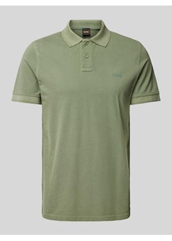 Koszulka polo o kroju regular fit z nadrukiem z logo model ‘Prime’ ze sklepu Peek&Cloppenburg  w kategorii T-shirty męskie - zdjęcie 173672024