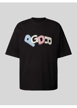 T-shirt o pudełkowym kroju z detalami z logo model ‘BANKS’ ze sklepu Peek&Cloppenburg  w kategorii T-shirty męskie - zdjęcie 173672153