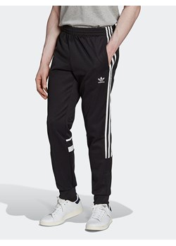 adidas Spodnie dresowe w kolorze czarnym ze sklepu Limango Polska w kategorii Spodnie męskie - zdjęcie 173672982