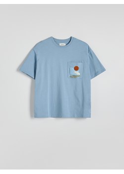Reserved - T-shirt boxy z kieszonką - jasnoniebieski ze sklepu Reserved w kategorii T-shirty męskie - zdjęcie 173676631