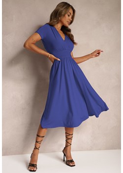 Niebieska Sukienka Taliowana z Kopertowym Dekoltem o Rozkloszowanym Kroju Rimadea ze sklepu Renee odzież w kategorii Sukienki - zdjęcie 173678152