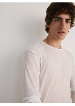 Reserved - Longsleeve regular w prążek - złamana biel ze sklepu Reserved w kategorii T-shirty męskie - zdjęcie 173681472