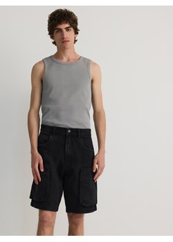 Reserved - Jeansowe szorty cargo - czarny ze sklepu Reserved w kategorii Spodenki męskie - zdjęcie 173681613