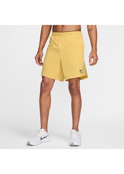 Męskie spodenki do biegania z wszytą bielizną Nike Challenger 18 cm - Żółty ze sklepu Nike poland w kategorii Spodenki męskie - zdjęcie 173687754