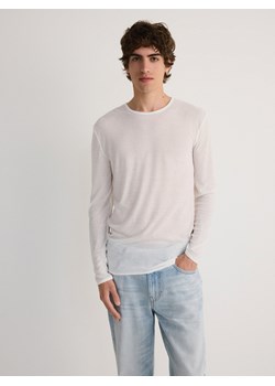 Reserved - Longsleeve regular w prążek - złamana biel ze sklepu Reserved w kategorii T-shirty męskie - zdjęcie 173694292