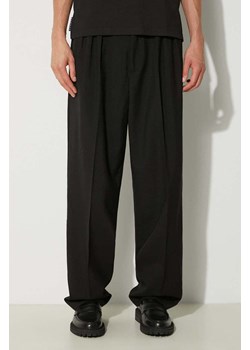 Kenzo spodnie wełniane Pleated Tailored Pant kolor czarny w fasonie chinos FE65PA2149GE.99 ze sklepu PRM w kategorii Spodnie męskie - zdjęcie 173695111