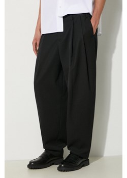 Kenzo spodnie z domieszką wełny Relaxed School Boy Pant kolor czarny w fasonie chinos FE65PA3799RD.99 ze sklepu PRM w kategorii Spodnie męskie - zdjęcie 173695113