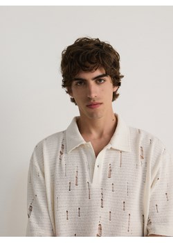 Reserved - Koszulka polo z rozdarciami - złamana biel ze sklepu Reserved w kategorii T-shirty męskie - zdjęcie 173695754