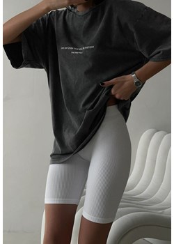 Białe Kolarki Hysali ze sklepu Renee odzież w kategorii Szorty - zdjęcie 173695910