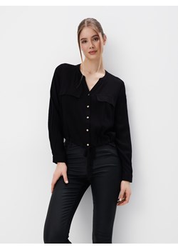 Mohito - Czarna bluzka z wiskozy - czarny ze sklepu Mohito w kategorii Bluzki damskie - zdjęcie 173700650
