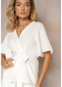 Biała Bluzka o Kopertowym Dekolcie z Wiązaniem w Talii Risabellna ze sklepu Renee odzież w kategorii Bluzki damskie - zdjęcie 173701423