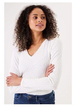 Garcia Sweter w kolorze kremowym ze sklepu Limango Polska w kategorii Swetry damskie - zdjęcie 173702081