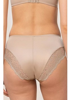 Triumph Ladyform Soft Maxi figi wysokie 10210671, Kolor cielisty, Rozmiar 42, Triumph ze sklepu Primodo w kategorii Majtki damskie - zdjęcie 173705960