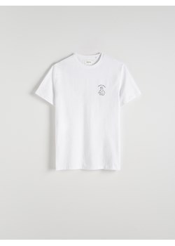 Reserved - T-shirt regular z nadrukiem na plecach - biały ze sklepu Reserved w kategorii T-shirty męskie - zdjęcie 173714193