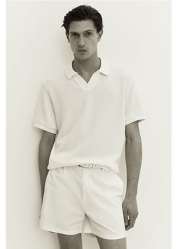 H & M - Top polo z dzianiny w prążki Regular Fit - Biały ze sklepu H&M w kategorii T-shirty męskie - zdjęcie 173722131