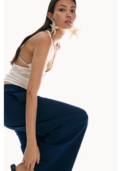 H & M - Spodnie z domieszką lnu - Niebieski ze sklepu H&M w kategorii Spodnie damskie - zdjęcie 173722281