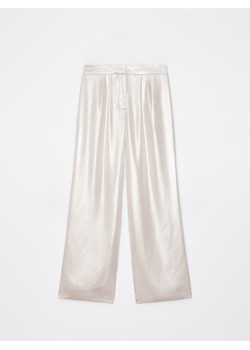 Mohito - Satynowe spodnie - sand ze sklepu Mohito w kategorii Spodnie damskie - zdjęcie 173728394