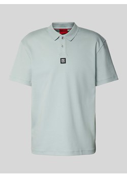 Koszulka polo o kroju regular fit z naszywką logo model ‘Deabono’ ze sklepu Peek&Cloppenburg  w kategorii T-shirty męskie - zdjęcie 173728951