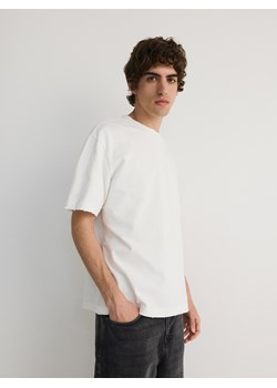 Reserved - T-shirt relaxed fit - złamana biel ze sklepu Reserved w kategorii T-shirty męskie - zdjęcie 173730973
