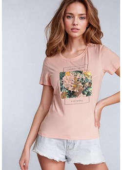 Jasnoróżowy Bawełniany T-shirt z Nadrukiem Nellphine ze sklepu Born2be Odzież w kategorii Bluzki damskie - zdjęcie 173731463