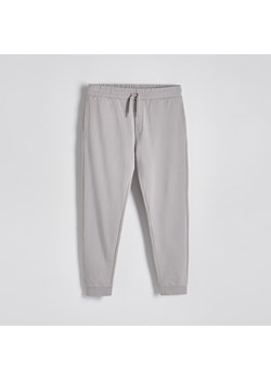 Reserved - Spodnie dresowe ze ściągaczem - jasnoszary ze sklepu Reserved w kategorii Spodnie męskie - zdjęcie 173735751