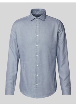 Koszula biznesowa o kroju slim fit z fakturowanym wzorem ze sklepu Peek&Cloppenburg  w kategorii Koszule męskie - zdjęcie 173743440