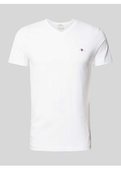 T-shirt o kroju regular fit z wyhaftowanym logo ze sklepu Peek&Cloppenburg  w kategorii T-shirty męskie - zdjęcie 173743520