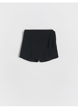 Reserved - Szorty imitujące spódnicę - czarny ze sklepu Reserved w kategorii Spodenki dziewczęce - zdjęcie 173748673