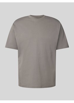 T-shirt z okrągłym dekoltem ze sklepu Peek&Cloppenburg  w kategorii T-shirty męskie - zdjęcie 173750231