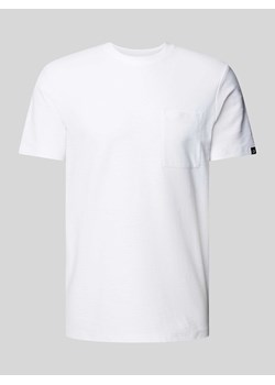 T-shirt o kroju basic fit z kieszenią na piersi ze sklepu Peek&Cloppenburg  w kategorii T-shirty męskie - zdjęcie 173753003