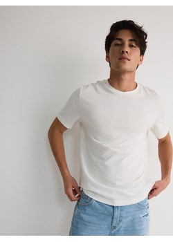 Reserved - T-shirt regular fit - złamana biel ze sklepu Reserved w kategorii T-shirty męskie - zdjęcie 173754092
