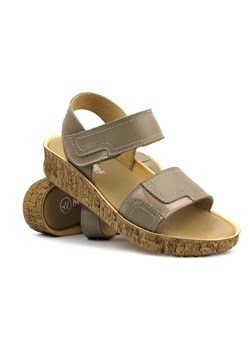Skórzane sandały damskie na platformie - HELIOS Komfort 133, capucino ze sklepu ulubioneobuwie w kategorii Sandały damskie - zdjęcie 173758132