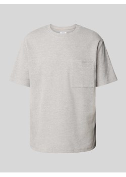 T-shirt z nakładaną brustaszą ze sklepu Peek&Cloppenburg  w kategorii T-shirty męskie - zdjęcie 173760704