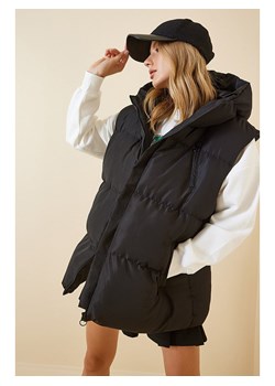 Happiness Istanbul Kamizelka pikowana w kolorze czarnym ze sklepu Limango Polska w kategorii Kamizelki damskie - zdjęcie 173764440