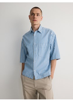 Reserved - Koszula boxy fit z krótkim rękawem - jasnoniebieski ze sklepu Reserved w kategorii Koszule męskie - zdjęcie 173765533