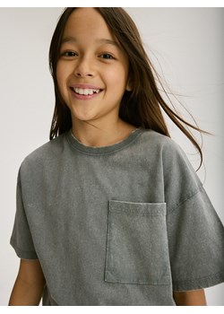Reserved - T-shirt z efektem sprania - ciemnoszary ze sklepu Reserved w kategorii Bluzki dziewczęce - zdjęcie 173767414