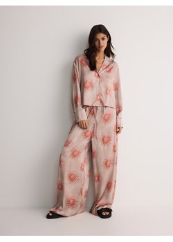 Reserved - Wzorzyste spodnie - beżowy ze sklepu Reserved w kategorii Spodnie damskie - zdjęcie 173767463