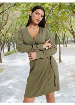 Sinsay - Sukienka mini z wiązaniem - zielony ze sklepu Sinsay w kategorii Sukienki - zdjęcie 173775173