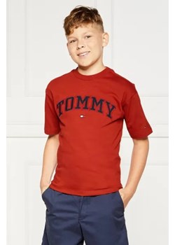 Tommy Hilfiger T-shirt | Regular Fit ze sklepu Gomez Fashion Store w kategorii T-shirty chłopięce - zdjęcie 173776961