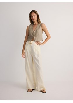Reserved - Spodnie z modalem - złamana biel ze sklepu Reserved w kategorii Spodnie damskie - zdjęcie 173791911