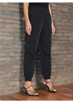 Sinsay - Spodnie jogger - czarny ze sklepu Sinsay w kategorii Spodnie damskie - zdjęcie 173792551