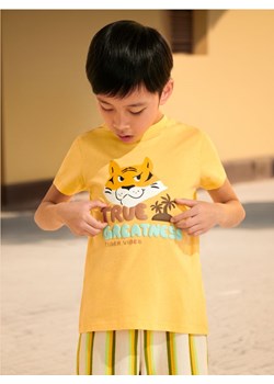 Sinsay - Koszulka z nadrukiem - żółty ze sklepu Sinsay w kategorii T-shirty chłopięce - zdjęcie 173792564